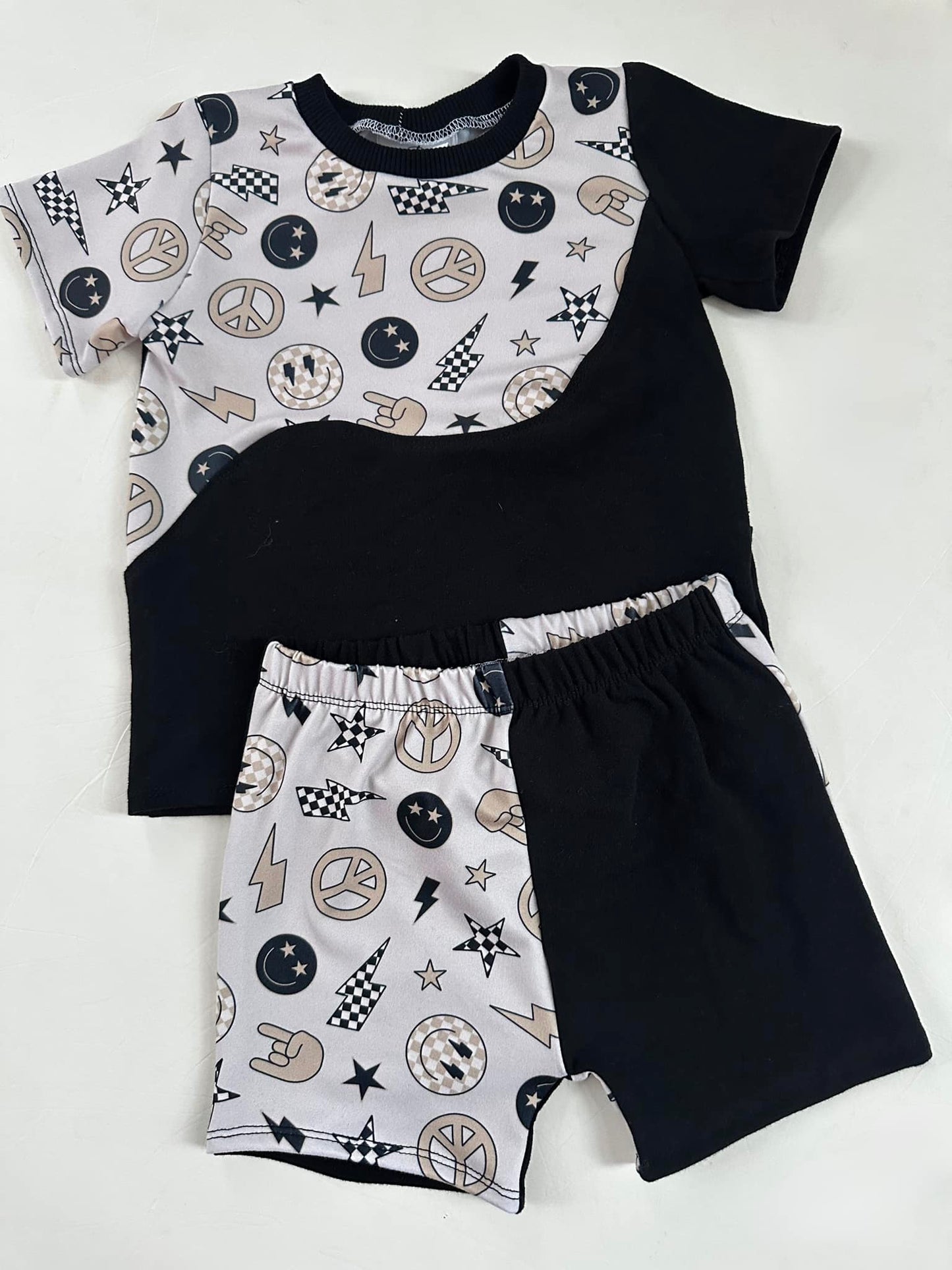 Neutral Boy Print Set